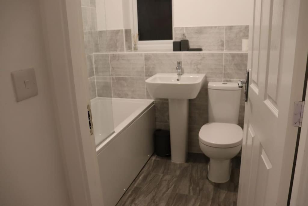 2 Bedroom House Cramlington Exterior photo